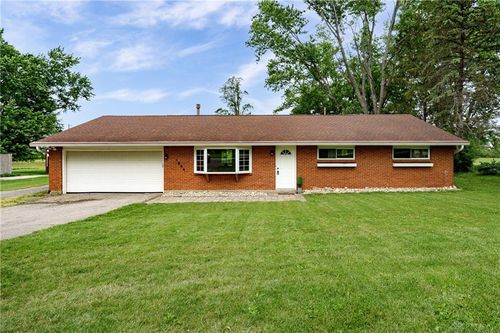 r-1864 E Lytle 5 Points Rd, Centerville, OH, 45458-5206 | Card Image