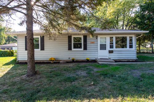1903 20th St, Zion, IL, 60099-1778 | Card Image