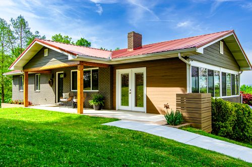 1845 Bouldercrest Dr, Dandridge, TN, 37725 | Card Image