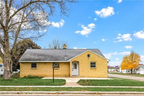 257 E Mckinley Ave, Fall Creek, WI, 54742-9605 | Card Image