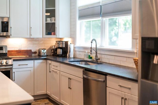 905 Page St, House other with 3 bedrooms, 3 bathrooms and null parking in CHARLOTTESVILLE VA | Image 9