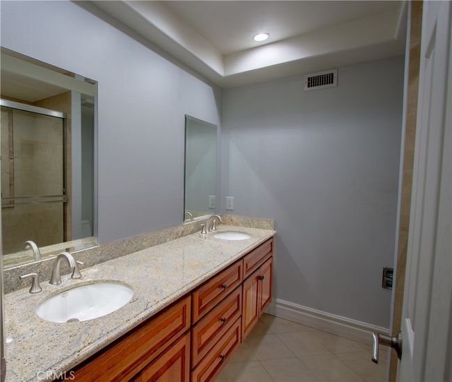 bathroom #2 | Image 10