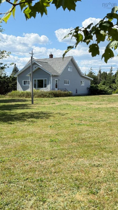 16986 Highway 7, Tangier, NS, B0J3H0 | Card Image