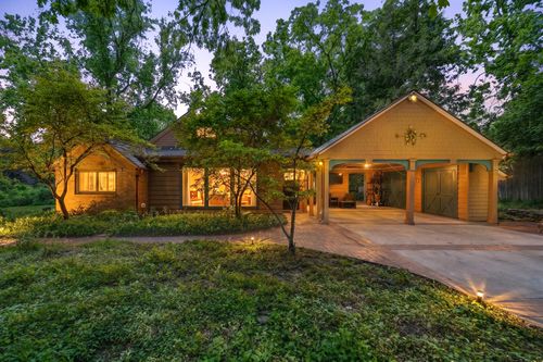 2015 Grand Ave, Kalamazoo, MI, 49006-4308 | Card Image