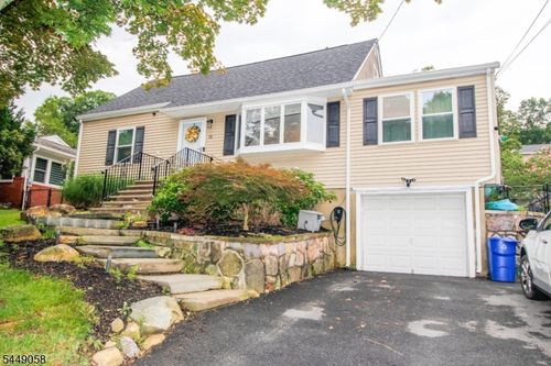 22 Mountain Ave, Rockaway, NJ, 07866-1909 | Card Image