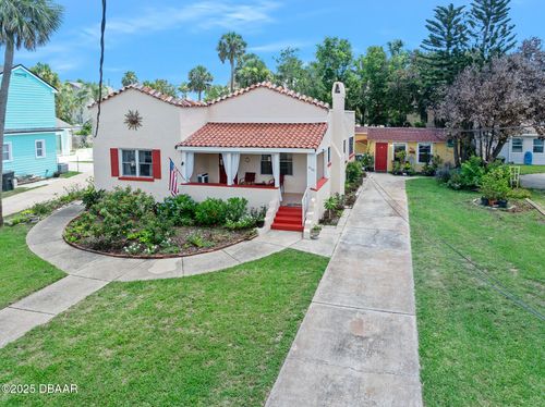 918 N Wild Olive Ave, Daytona Beach, FL, 32118-3762 | Card Image