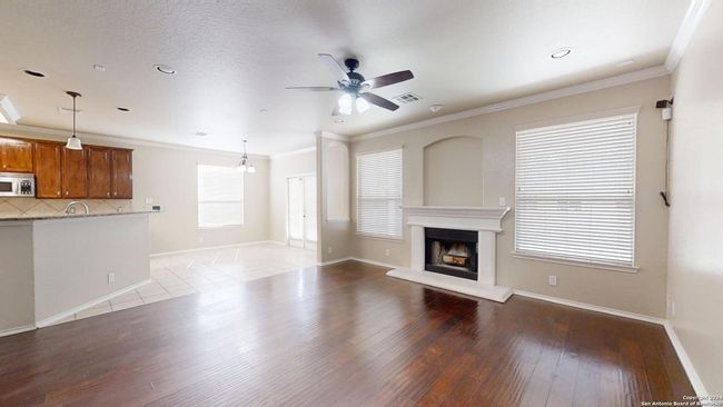 545 Triple Crown, House other with 4 bedrooms, 4 bathrooms and null parking in Schertz TX | Image 18
