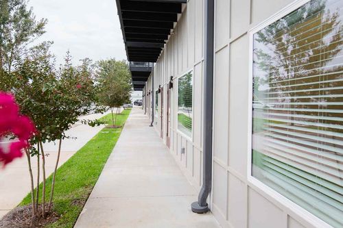 unit-104-3554 Austin Davis Ave, TALLAHASSEE, FL, 32308-7411 | Card Image