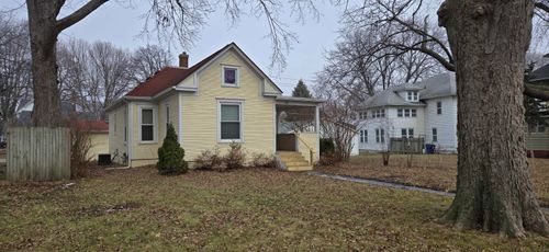 212 Randall Street, Waterloo, IA, 50701 | Card Image