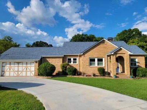 372 Piccadilly Ave, Spring City, TN, 37381-5147 | Card Image