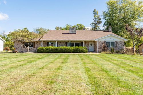 116 Meadow Ln, Hillsboro, OH, 45133-8569 | Card Image
