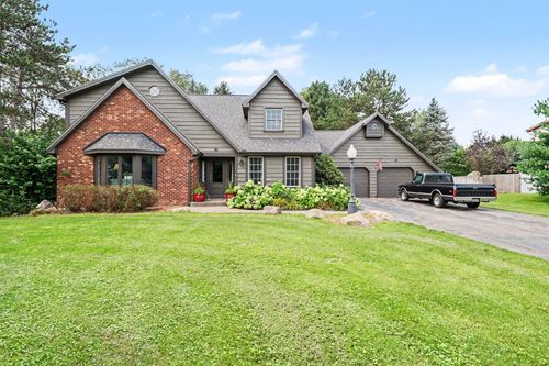129 Minges Hills Dr, Battle Creek, MI, 49015-9332 | Card Image