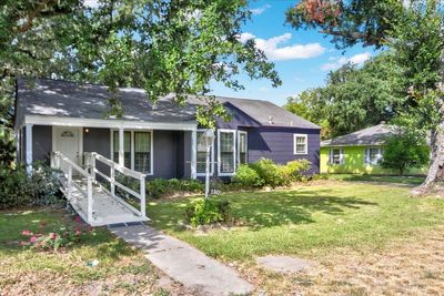 1801 Oak Avenue, House other with 3 bedrooms, 2 bathrooms and null parking in Port Arthur TX | Image 3