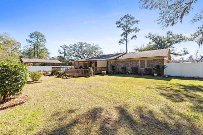 312 W Marion St, House other with 3 bedrooms, 2 bathrooms and null parking in Chattahoochee FL | Image 41
