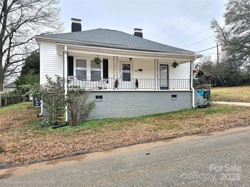 25 2nd St, Cramerton, NC, 28032-1503 | Card Image