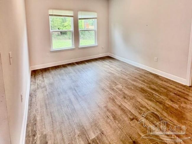8177 Majestic Cypress Dr, House other with 4 bedrooms, 4 bathrooms and 4 parking in Milton FL | Image 15