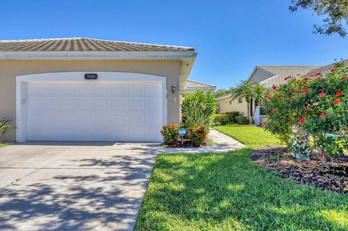 796-796 Tartan Dr, VENICE, FL, 34293-4346 | Card Image