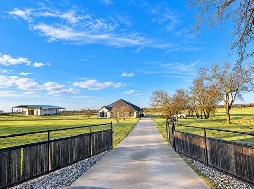 4600 Lone Star Rd, Poolville, TX, 76487-3006 | Card Image