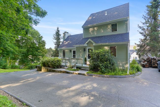 Let's walk down to the village - you are within walking distance of many stores, restaurants, the library, a market, two coffee shops, and hiking trails! | Image 25