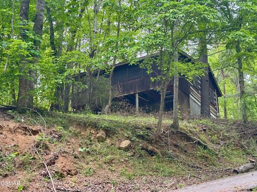 2340 Avon Circle, Sevierville, TN, 37876 | Card Image
