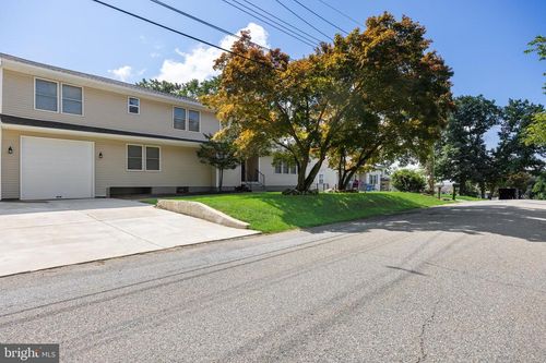 55 Shawnee Ave, Rockaway, NJ, 07866-1504 | Card Image
