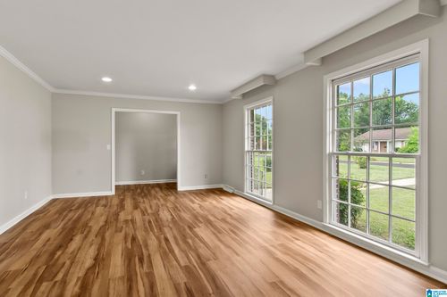 243 Cedar Crst, Tuscaloosa, AL, 35401-3253 | Card Image