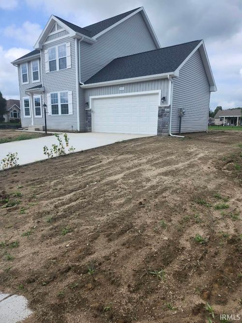 603 W Somerfield Dr, Lakeville, IN, 46536-9245 | Card Image