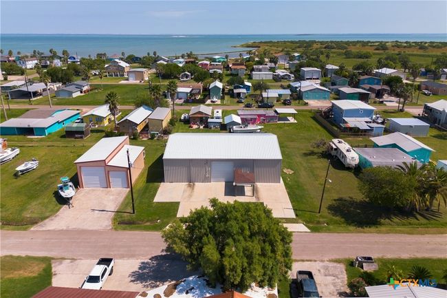 214 Copano Dr, Home with 3 bedrooms, 2 bathrooms and null parking in Port Mansfield TX | Image 34