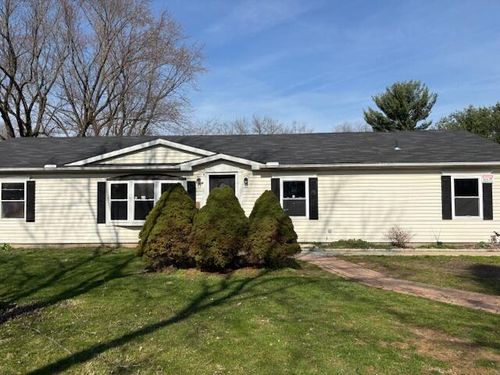 225 Pleasant Lee Dr, Newark, OH, 43056-9353 | Card Image