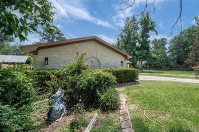 21834 Roseville Drive, House other with 4 bedrooms, 3 bathrooms and null parking in Spring TX | Image 3