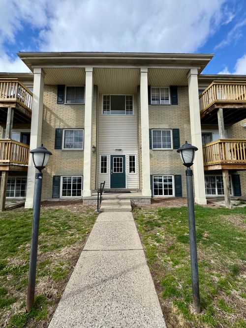 apt-101-45210 Keding St, Utica, MI, 48317-6028 | Card Image