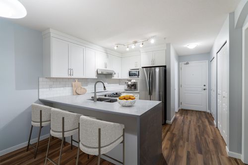 113-3388 Morrey Crt, Burnaby, BC, V3J7Y5 | Card Image