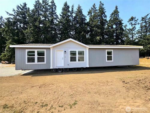 4063 Lambourn Ln, Oak Harbor, WA, 98277-2119 | Card Image