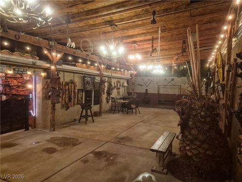 6551 Caddington Ave, Las Vegas, NV, 89110-1944 | Card Image