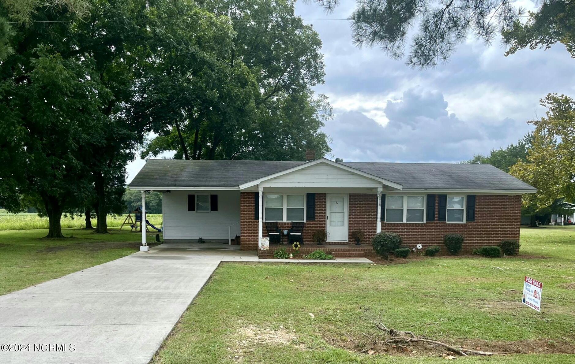 Cabbage Patch Rd, Clinton, NC 28328