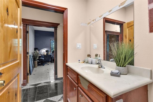 Secondary bathroom | Image 26
