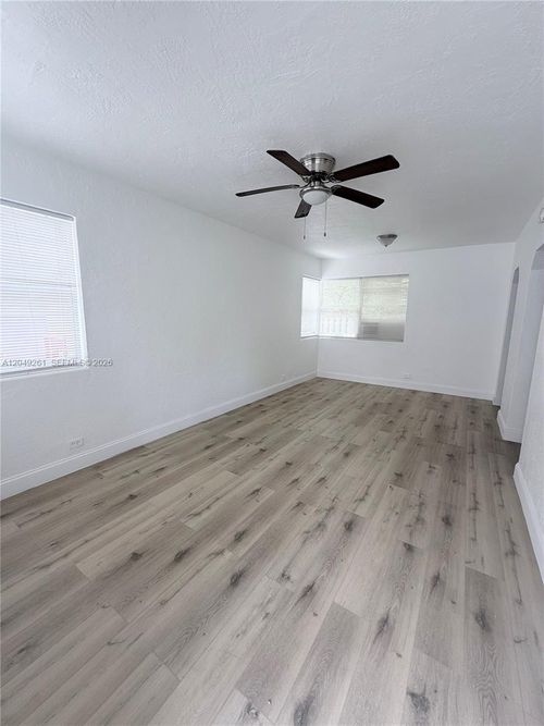 2-1903 Thomas St, Hollywood, FL, 33020-2130 | Card Image