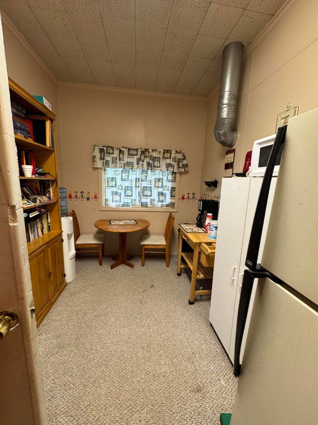 995 106 Th Ave, Home with 0 bedrooms, 2 bathrooms and null parking in Plainwell MI | Image 4