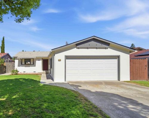 487 Salmon Dr, San Jose, CA, 95111-2013 | Card Image