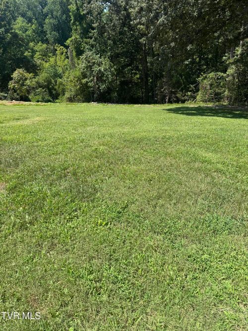2 Powder Branch Rd, Johnson City, TN, 37601 | Card Image