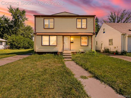 14725 Agnes Ave, Eastpointe, MI, 48021-2881 | Card Image