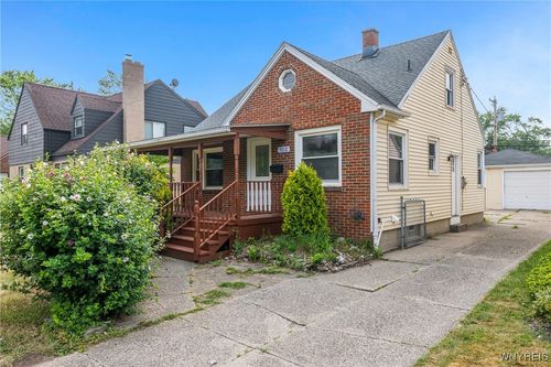352 Grover Cleveland Hwy, Amherst, NY, 14226-3240 | Card Image
