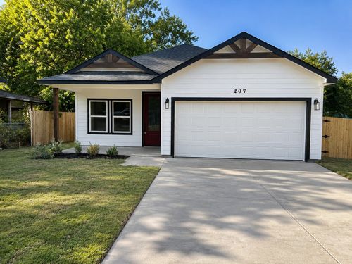 207 Cotton St, Alvarado, TX, 76009-4437 | Card Image