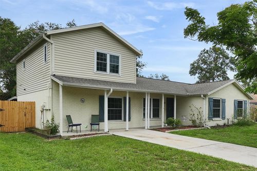 1305 Willow Valley Dr, BRANDON, FL, 33510-2556 | Card Image