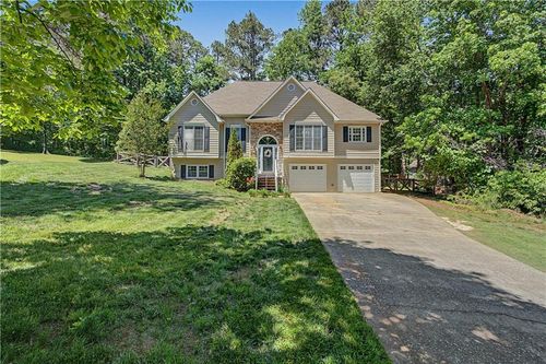 47 Elizabeth Ct, Dallas, GA, 30157-2650 | Card Image