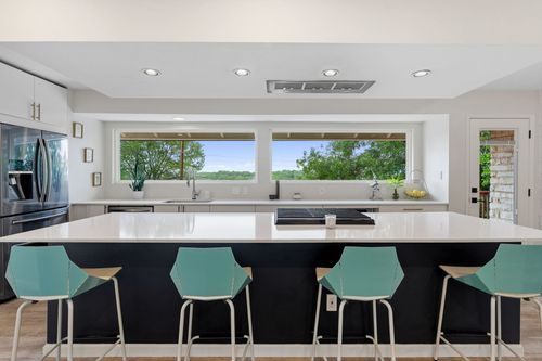 6207 Hyside Dr, Austin, TX, 78723-3718 | Card Image