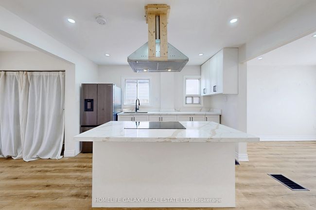 16 Queen St, House other with 2 bedrooms, 1 bathrooms and 4 parking in Ajax ON | Image 7