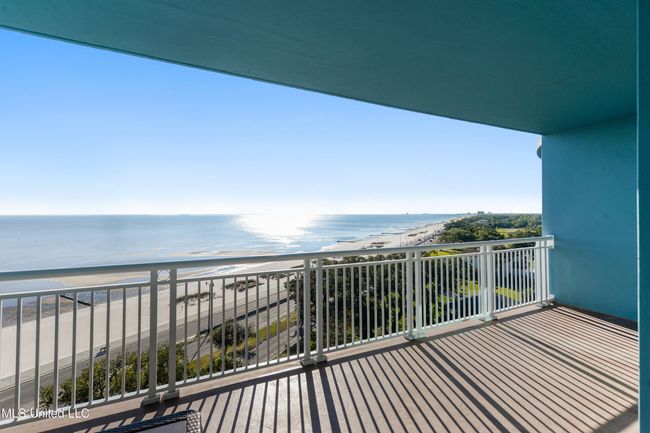 Balcony with West Views | Image 21