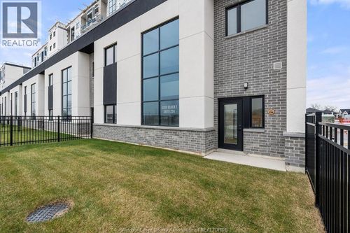 224-4300 Laurier Parkway, Lasalle, ON, N9H0P8 | Card Image