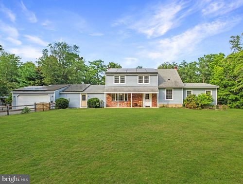 2 Holly Dr, MEDFORD, NJ, 08055-8842 | Card Image